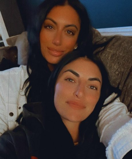 Sonya Deville HDモデル 画像