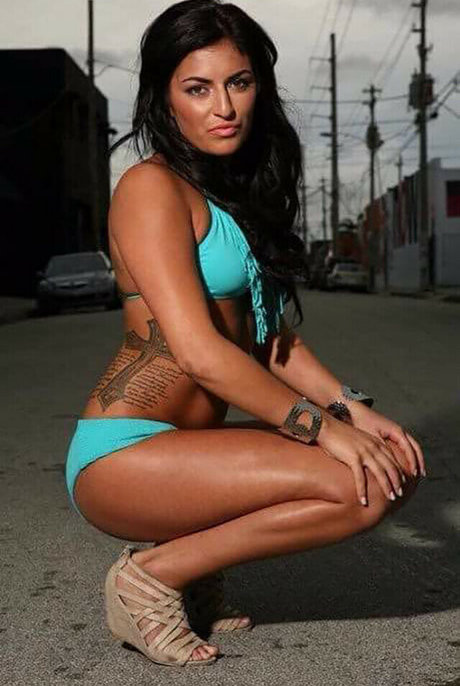 Sonya Deville トップ女優 写真