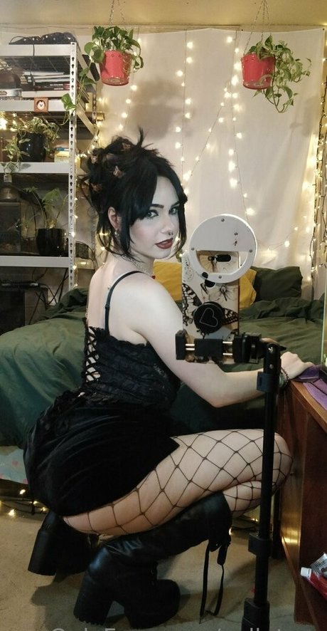 アジアンタトゥー OnlyFans 無料裸 写真