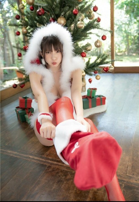 Enako エロティックなモデル 画像