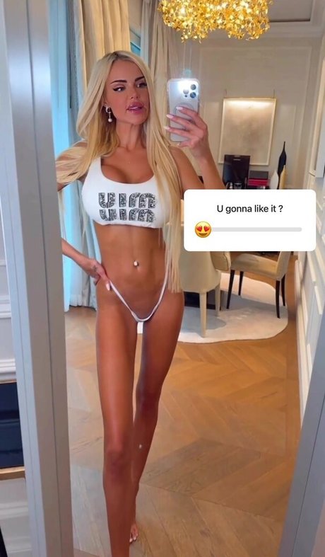 Veronika Sherstiuk ポルノスター アート 写真