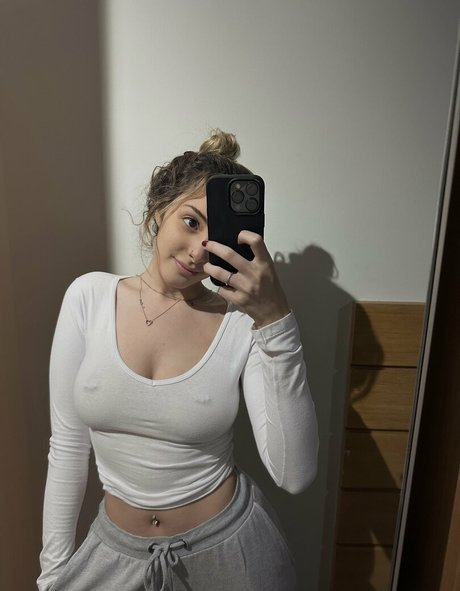 sahlopesx ヌード女優 画像