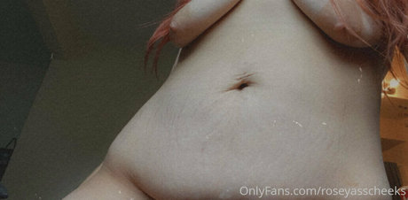 roseyasscheeks 素敵なスター ギャラリー