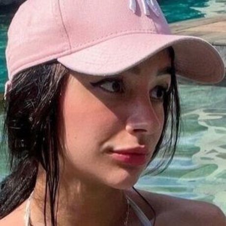 Leticia Caputi スター xxx ギャラリー