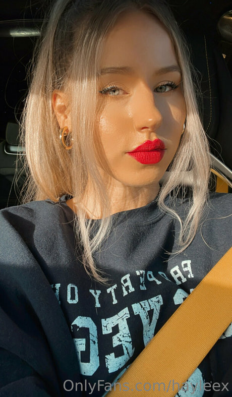 最もホットなティーンオンリーファン 無料セクシー アーカイブ