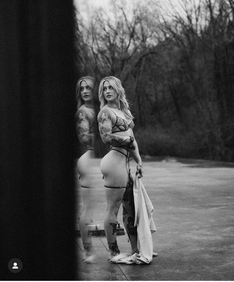 OnlyFansを無効にしました 無料ヌード 画像