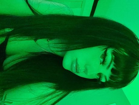 Kalei 高品質のポルノスター 写真