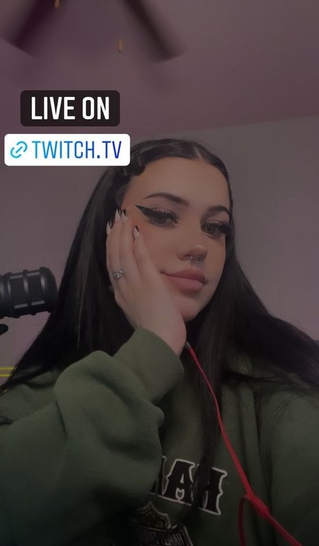 Kalei エロティックモデル 写真