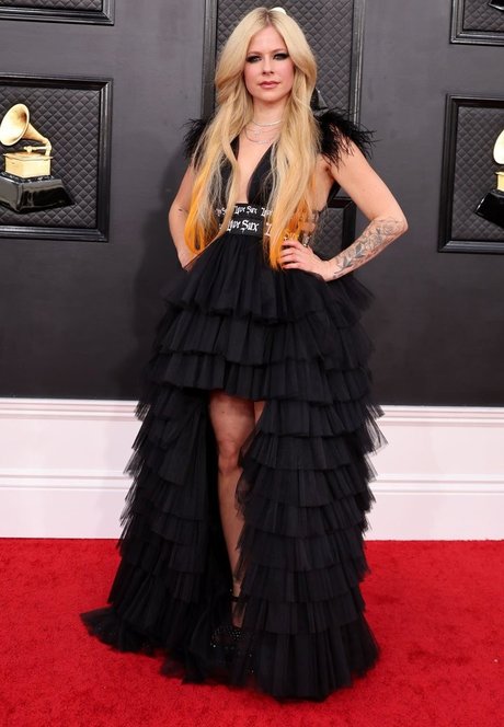 日焼けしたOnlyFans アートヌード 画像