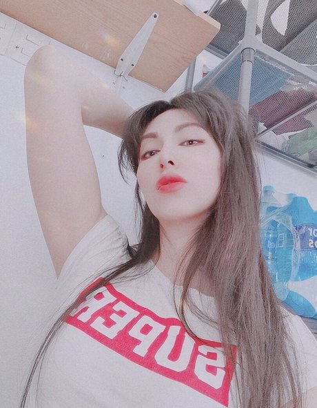 Kouryam スター ギャラリー