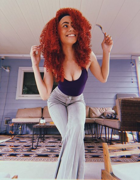 エボニートランスオンリーファンズ 無料ヌード 写真