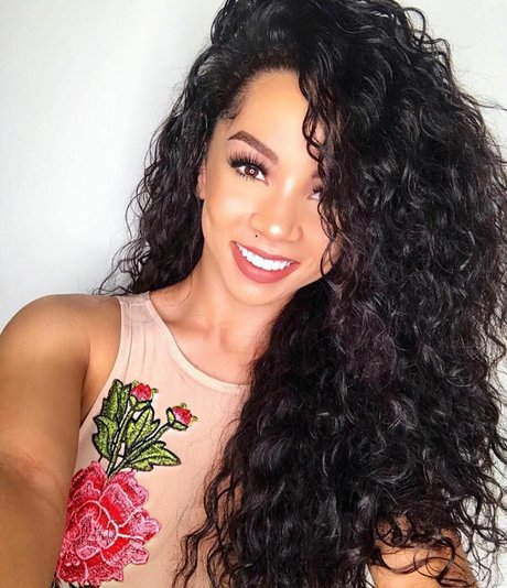Brittany Renner ヌード女優 画像