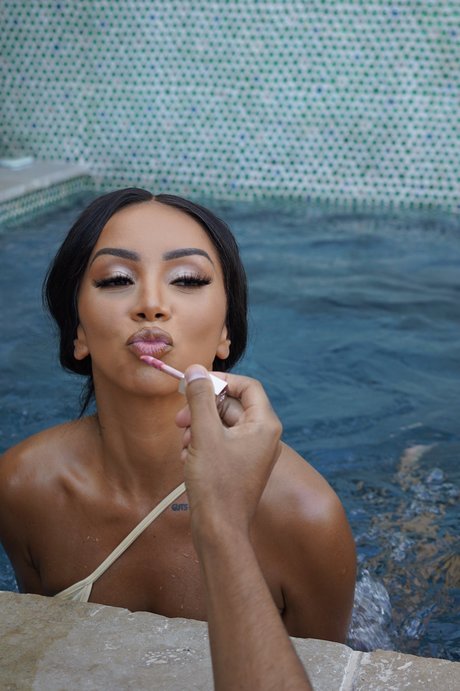 Brittany Renner 完璧なモデル ギャラリー