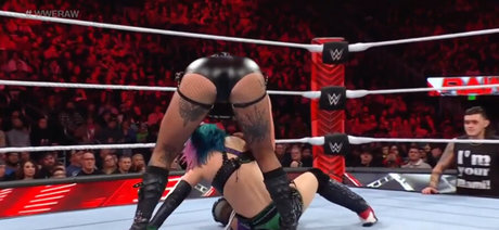 Rhea Ripley 無料スター ギャラリー