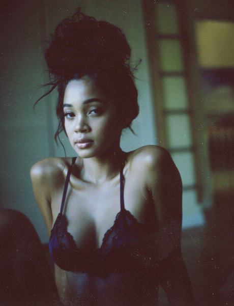 黒檀の白いチンポOnlyFans セクシー裸 写真