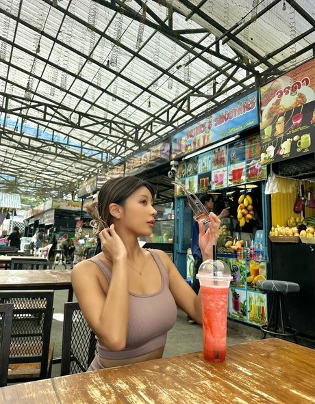 Aya Hazuki_ 最高のスター 写真