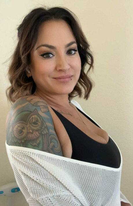 coyodee2 スター 裸 アーカイブ