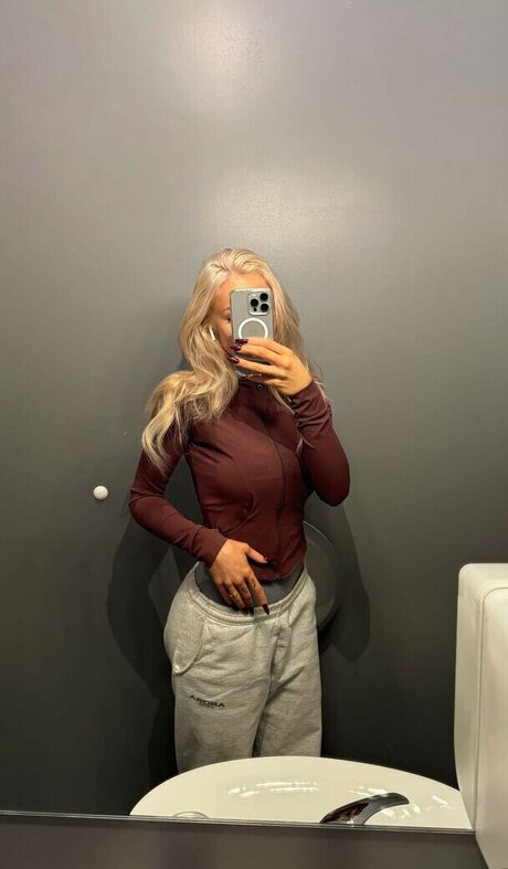 小柄で痩せたOnlyFans 美しいポルノ アーカイブ