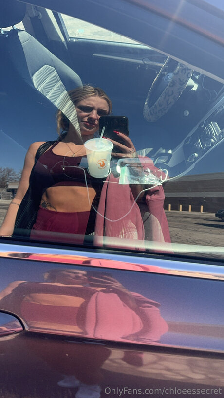 chloeessecret 美しいポルノスター ギャラリー