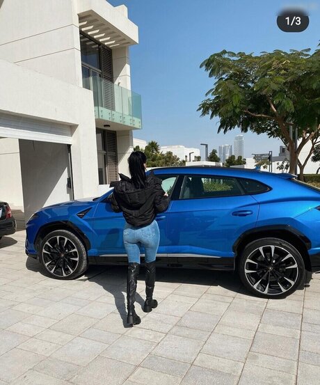 Enisa bukvic エロティックなスター 写真