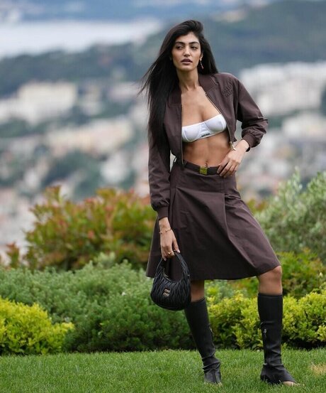 Soulin Omar ホットなモデル 写真