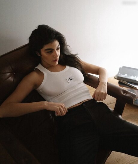 Soulin Omar ポルノスター 美しい 写真