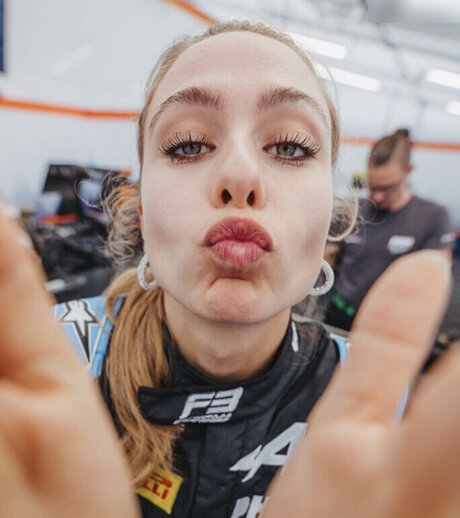 黒檀の白いチンポOnlyFans 無料 ギャラリー