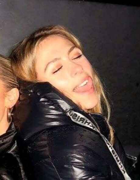 小さいチンポOnlyFans ホットヌード 写真