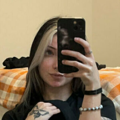 Madison Lippy ポルノスター 裸 写真