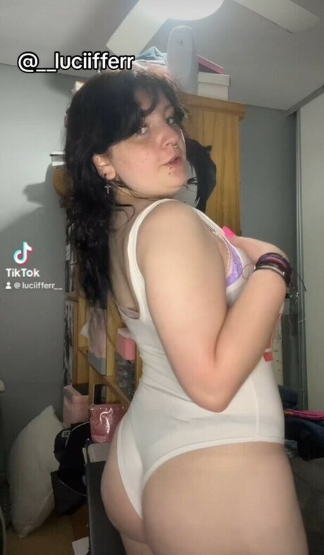 大きな黒いチンポ OnlyFans セクシー裸 ギャラリー