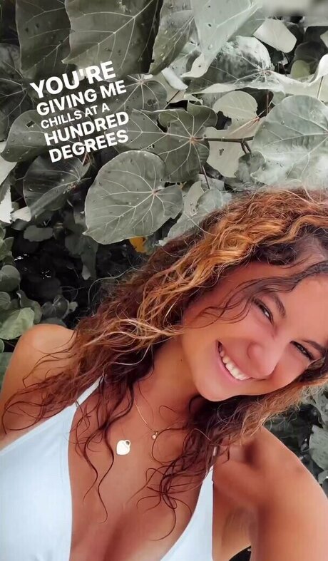 Jesina Amweg 高品質のポルノスター 写真