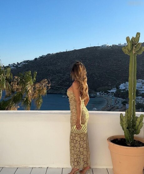 Adorable Caro 完璧な女優 写真