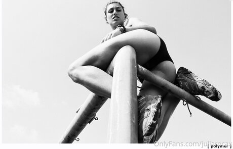 Julia Roca ホットなポルノスター 写真