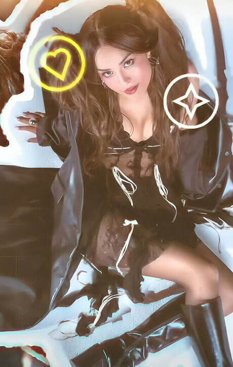 マッサージ動画 OnlyFans ホットヌード 写真