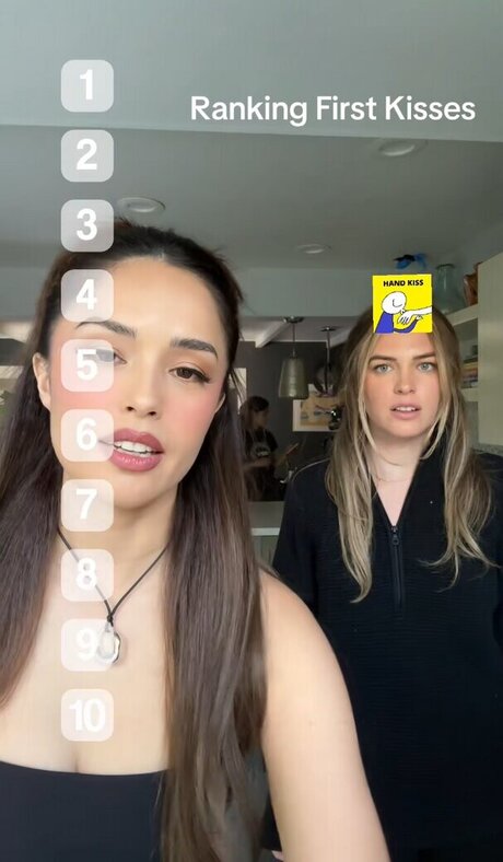 小人エボニーOnlyFans セックス 写真