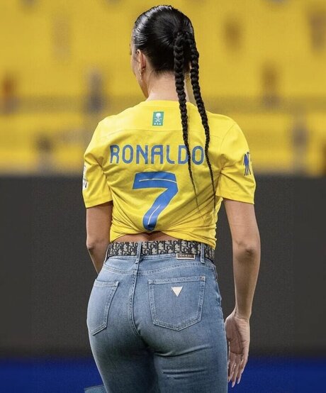 フィンドムオンリーファンズ 無料セックス ギャラリー