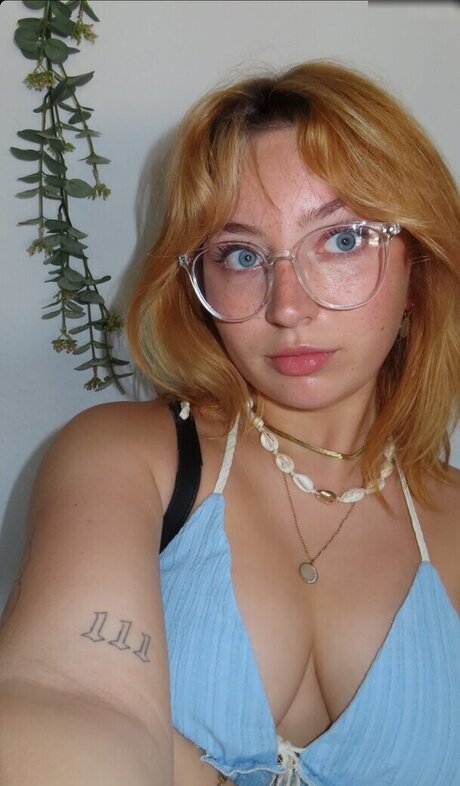 samybwz 美しい女優 画像