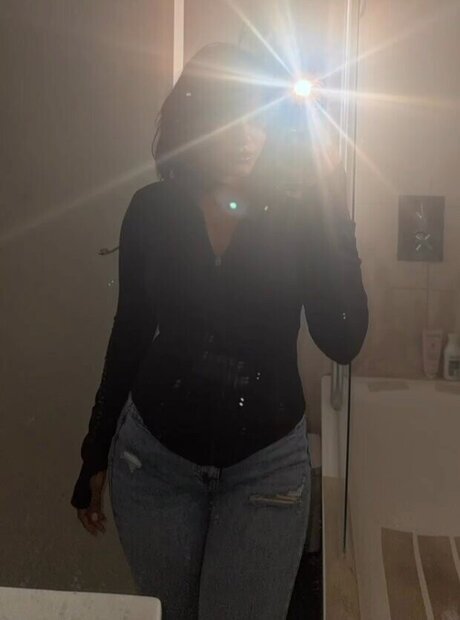 アジアンジム OnlyFans ポルノ アーカイブ