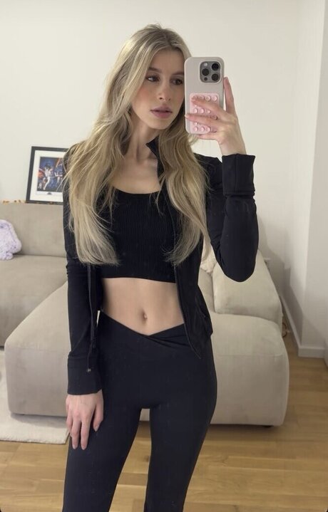 quitelola ポルノモデル アーカイブ