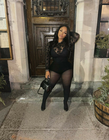 Nu ski ポルノモデル 写真