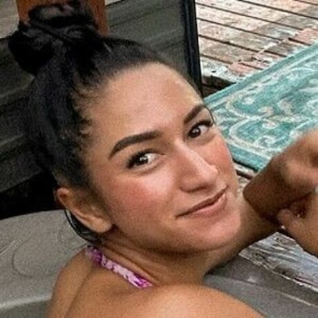 Mikaelachavezt セクシーなポルノスター 写真