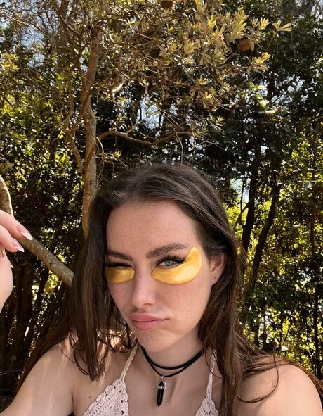 V ctoria7 ヌードスター 画像