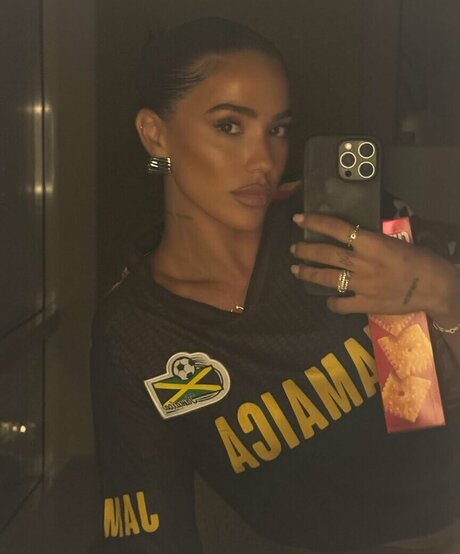 BBCフェイシャルOnlyFans セクシー 画像