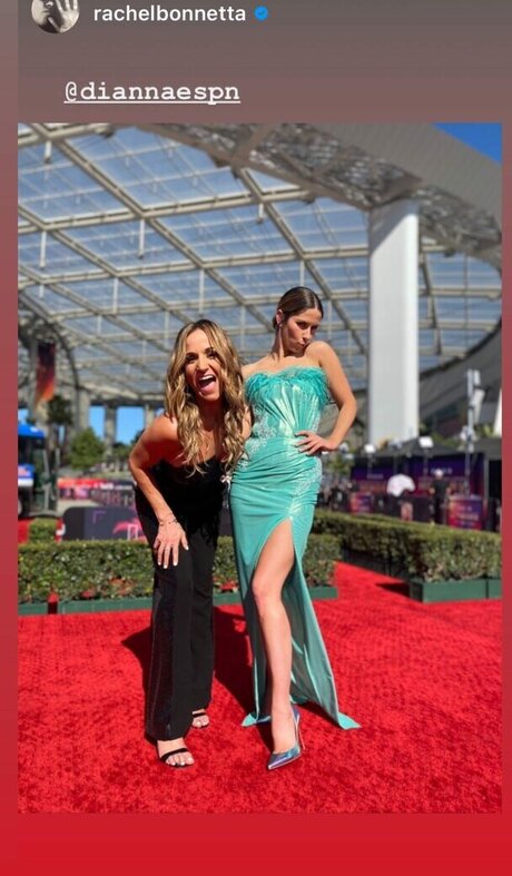 Dianna Russini ホットモデル 写真