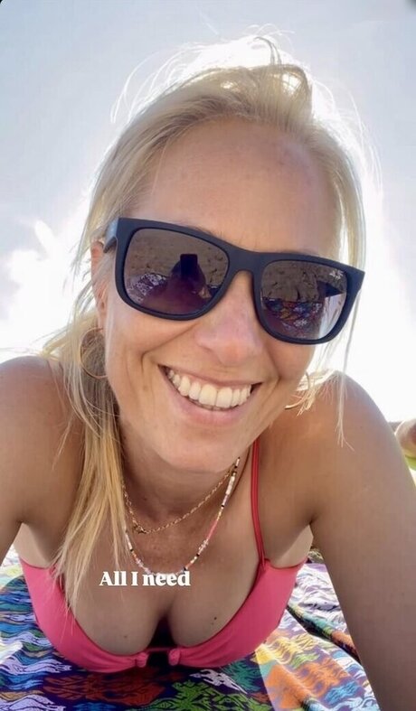 Angela Finger Erben ポルノスター 独占 写真