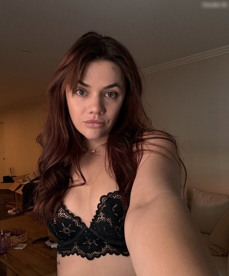 Jasmine Absolom ポルノスター アーカイブ