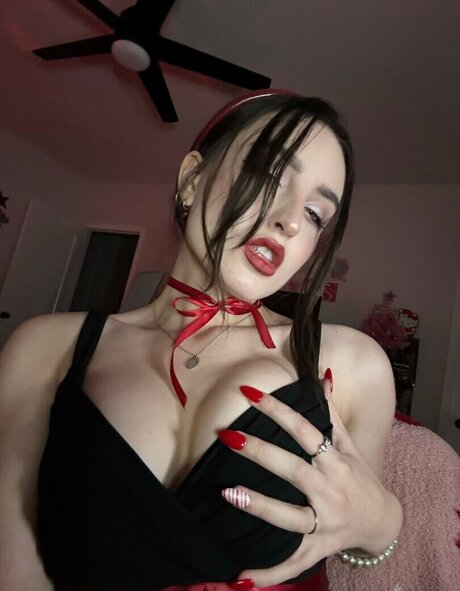 おばあちゃんの巨乳OnlyFans ホットポルノ 写真