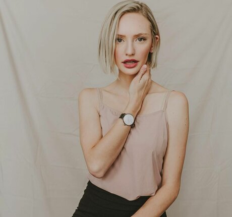 ドイツのアマチュアOnlyFans 無料ヌード ギャラリー