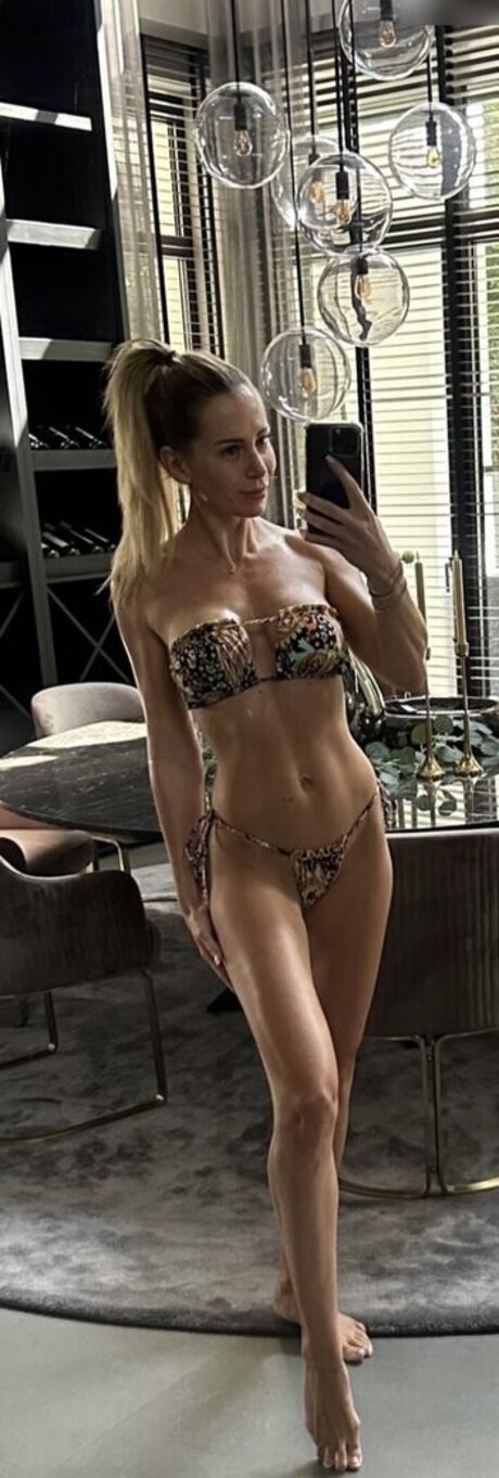 Alina Schulte im Hoff ヌードモデル ギャラリー