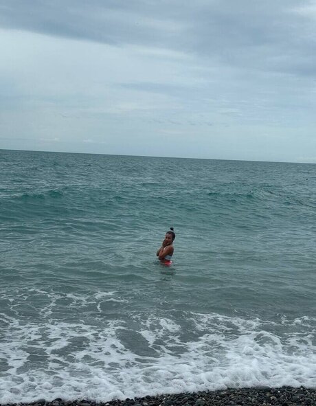 Eliz fit ポルノスター 独占 画像